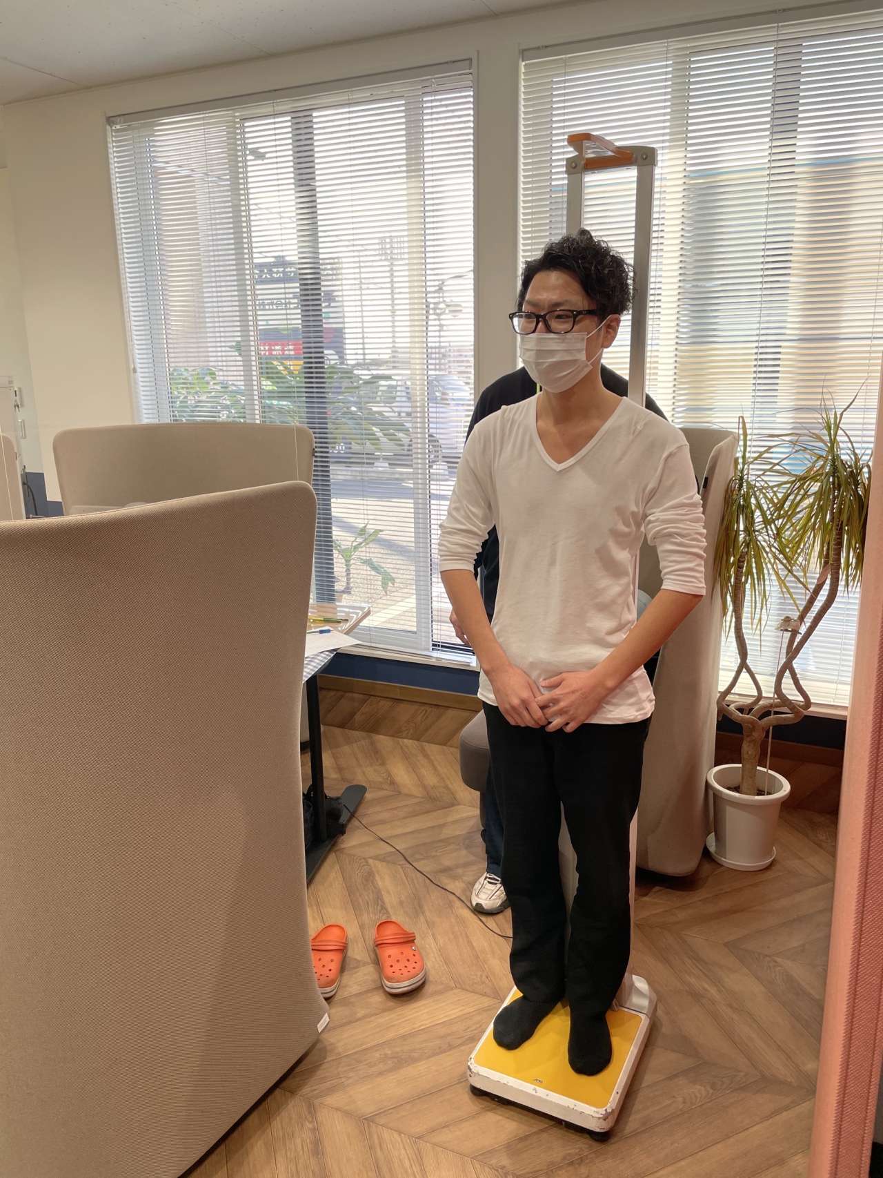 71921F8F-0BF8-4F5A-AA2D-5459C66D2D5A